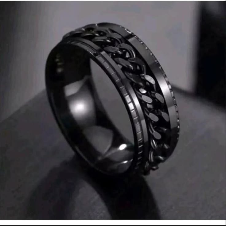 Chain Link Ring