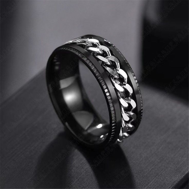 Chain Link Ring